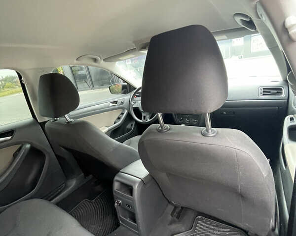 Коричневый Фольксваген Джетта, объемом двигателя 2 л и пробегом 259 тыс. км за 7999 $, фото 9 на Automoto.ua