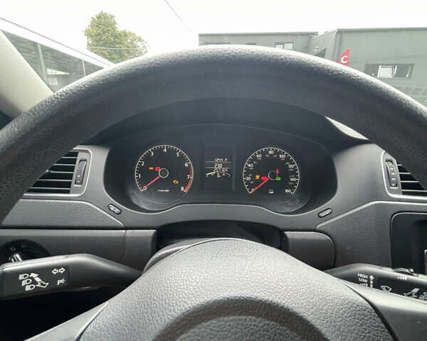 Коричневый Фольксваген Джетта, объемом двигателя 2 л и пробегом 259 тыс. км за 7999 $, фото 21 на Automoto.ua