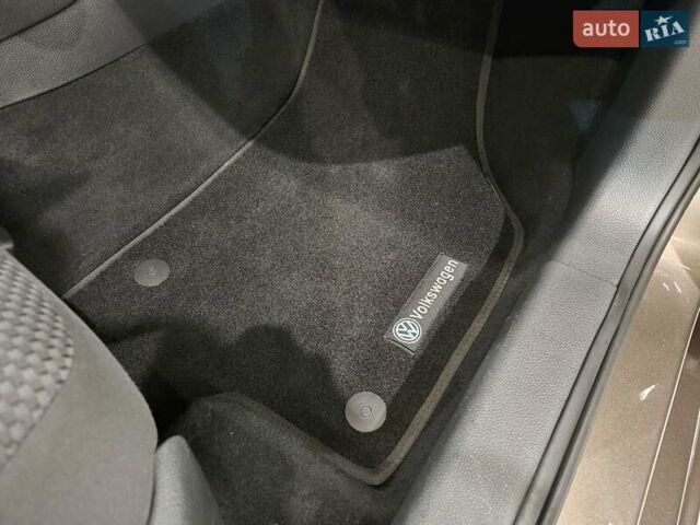 Фольксваген Джетта 2013 в Киеве на Automoto.ua Коричневый Фольксваген Джетта, объемом двигателя 1.97 л и пробегом 236 тыс. км за 10800 $, фото 25 на Automoto.ua