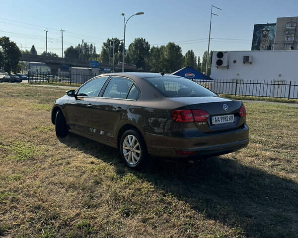 Коричневый Фольксваген Джетта, объемом двигателя 1.4 л и пробегом 136 тыс. км за 9500 $, фото 7 на Automoto.ua