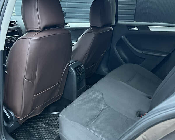 Коричневый Фольксваген Джетта, объемом двигателя 1.97 л и пробегом 295 тыс. км за 8700 $, фото 19 на Automoto.ua