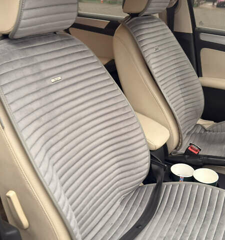 Коричневый Фольксваген Джетта, объемом двигателя 1.8 л и пробегом 182 тыс. км за 8000 $, фото 13 на Automoto.ua