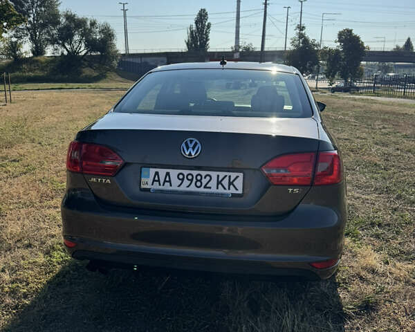 Коричневый Фольксваген Джетта, объемом двигателя 1.4 л и пробегом 136 тыс. км за 9500 $, фото 5 на Automoto.ua