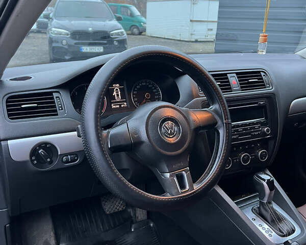Коричневый Фольксваген Джетта, объемом двигателя 1.97 л и пробегом 295 тыс. км за 8700 $, фото 15 на Automoto.ua