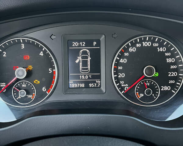 Коричневый Фольксваген Джетта, объемом двигателя 1.97 л и пробегом 192 тыс. км за 11300 $, фото 9 на Automoto.ua