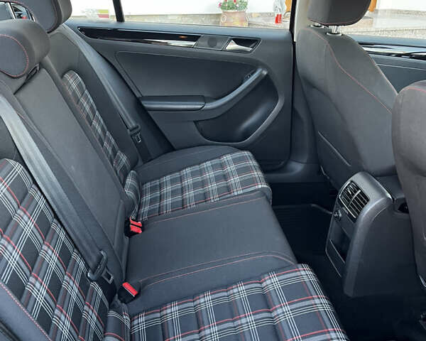 Коричневый Фольксваген Джетта, объемом двигателя 1.97 л и пробегом 192 тыс. км за 11300 $, фото 18 на Automoto.ua