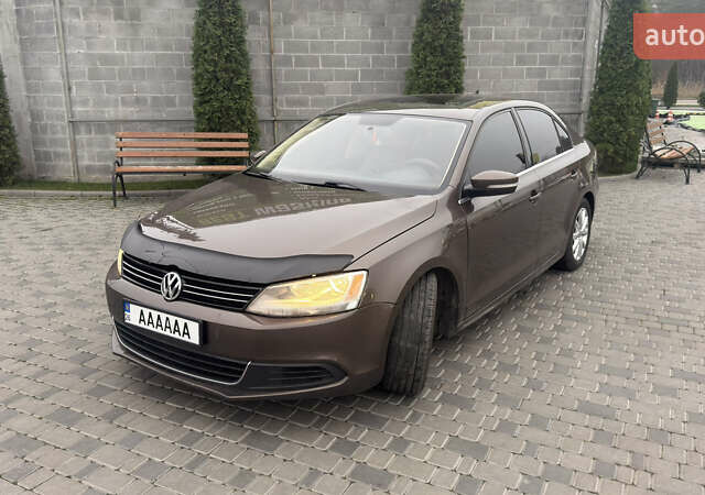 Коричневый Фольксваген Джетта, объемом двигателя 1.8 л и пробегом 182 тыс. км за 8000 $, фото 3 на Automoto.ua