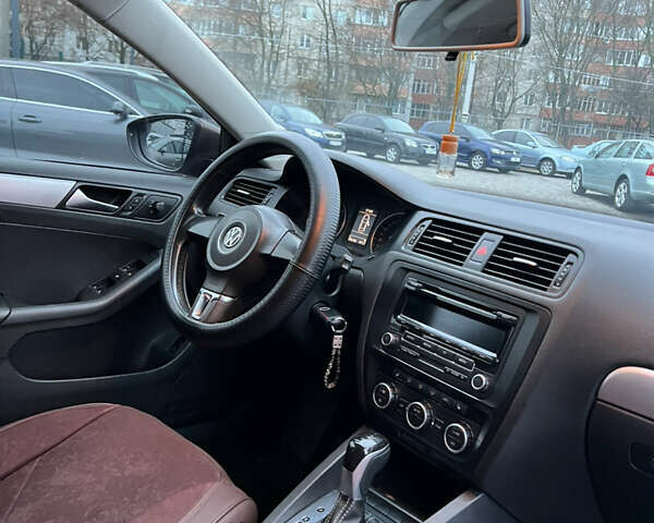 Коричневый Фольксваген Джетта, объемом двигателя 1.97 л и пробегом 295 тыс. км за 8700 $, фото 17 на Automoto.ua