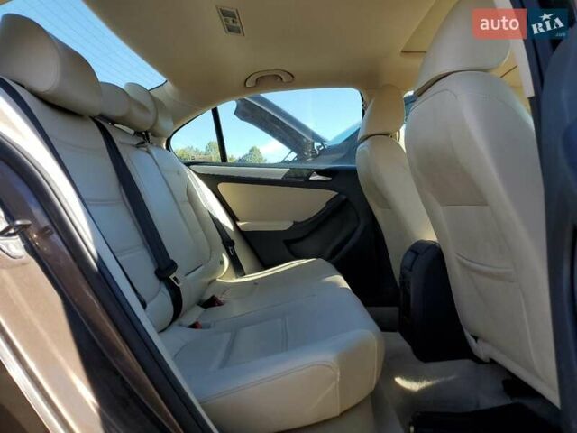 Фольксваген Джетта 2014 в Львове на Automoto.ua Коричневый Фольксваген Джетта, объемом двигателя 1.8 л и пробегом 144 тыс. км за 900 $, фото 9 на Automoto.ua
