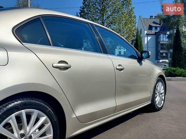 Коричневый Фольксваген Джетта, объемом двигателя 1.8 л и пробегом 190 тыс. км за 10800 $, фото 8 на Automoto.ua