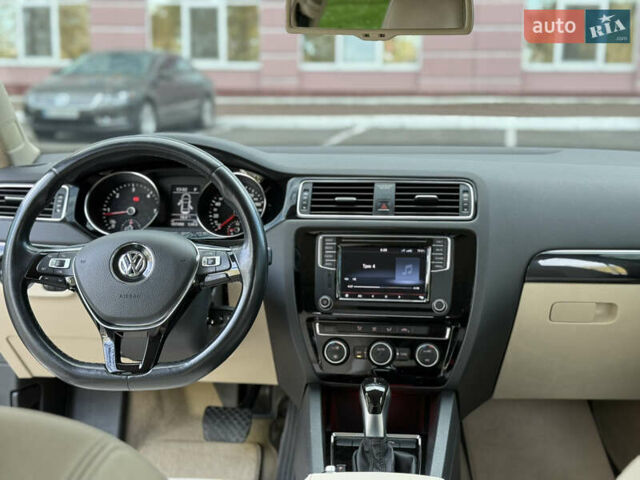 Коричневый Фольксваген Джетта, объемом двигателя 1.6 л и пробегом 107 тыс. км за 12750 $, фото 16 на Automoto.ua