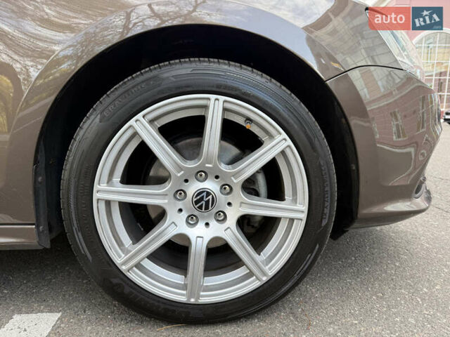 Коричневый Фольксваген Джетта, объемом двигателя 1.6 л и пробегом 107 тыс. км за 12750 $, фото 39 на Automoto.ua