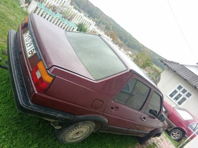 Красный Фольксваген Джетта, объемом двигателя 6 л и пробегом 100 тыс. км за 1050 $, фото 2 на Automoto.ua