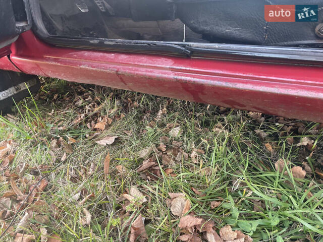 Красный Фольксваген Джетта, объемом двигателя 1.6 л и пробегом 260 тыс. км за 1350 $, фото 11 на Automoto.ua