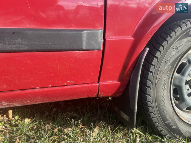 Красный Фольксваген Джетта, объемом двигателя 1.6 л и пробегом 260 тыс. км за 1350 $, фото 8 на Automoto.ua