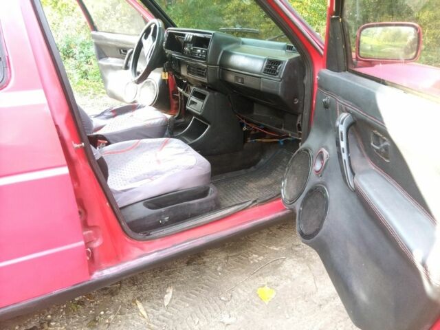 Красный Фольксваген Джетта, объемом двигателя 1.8 л и пробегом 555 тыс. км за 850 $, фото 15 на Automoto.ua