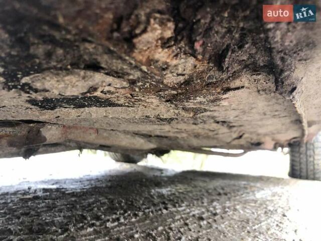 Красный Фольксваген Джетта, объемом двигателя 1.6 л и пробегом 500 тыс. км за 800 $, фото 15 на Automoto.ua