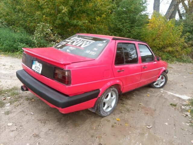 Красный Фольксваген Джетта, объемом двигателя 1.8 л и пробегом 555 тыс. км за 850 $, фото 5 на Automoto.ua