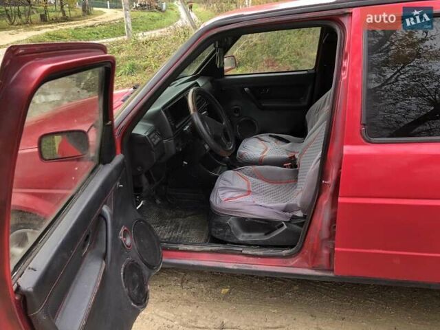 Красный Фольксваген Джетта, объемом двигателя 1.6 л и пробегом 500 тыс. км за 800 $, фото 12 на Automoto.ua