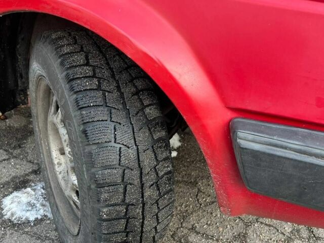 Червоний Фольксваген Джетта, об'ємом двигуна 1.6 л та пробігом 250 тис. км за 700 $, фото 21 на Automoto.ua