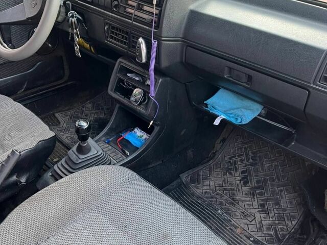 Червоний Фольксваген Джетта, об'ємом двигуна 1.6 л та пробігом 250 тис. км за 700 $, фото 22 на Automoto.ua