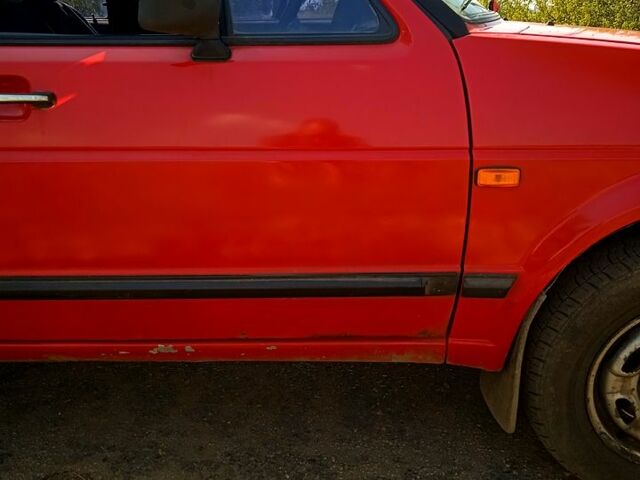 Червоний Фольксваген Джетта, об'ємом двигуна 1.6 л та пробігом 240 тис. км за 1500 $, фото 5 на Automoto.ua