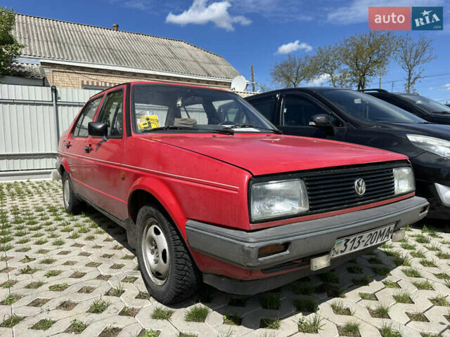 Червоний Фольксваген Джетта, об'ємом двигуна 1.3 л та пробігом 210 тис. км за 1200 $, фото 2 на Automoto.ua