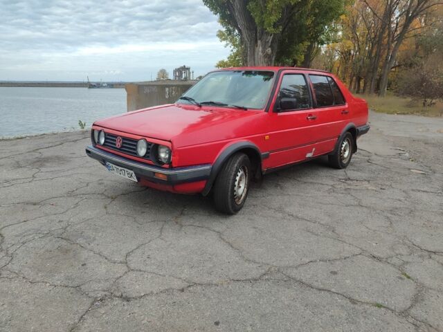 Красный Фольксваген Джетта, объемом двигателя 1.6 л и пробегом 636 тыс. км за 1200 $, фото 2 на Automoto.ua