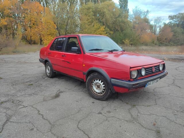 Красный Фольксваген Джетта, объемом двигателя 1.6 л и пробегом 636 тыс. км за 1200 $, фото 1 на Automoto.ua