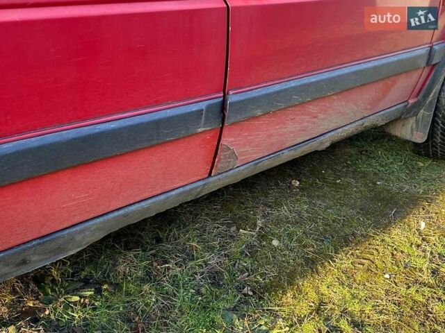 Красный Фольксваген Джетта, объемом двигателя 1.8 л и пробегом 100 тыс. км за 999 $, фото 4 на Automoto.ua