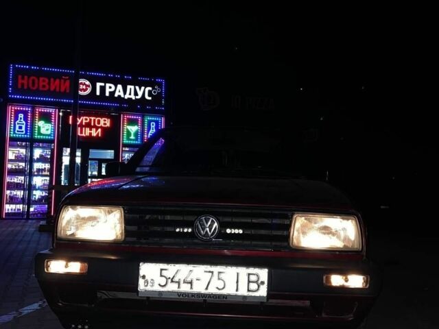 Красный Фольксваген Джетта, объемом двигателя 1.6 л и пробегом 390 тыс. км за 1800 $, фото 7 на Automoto.ua