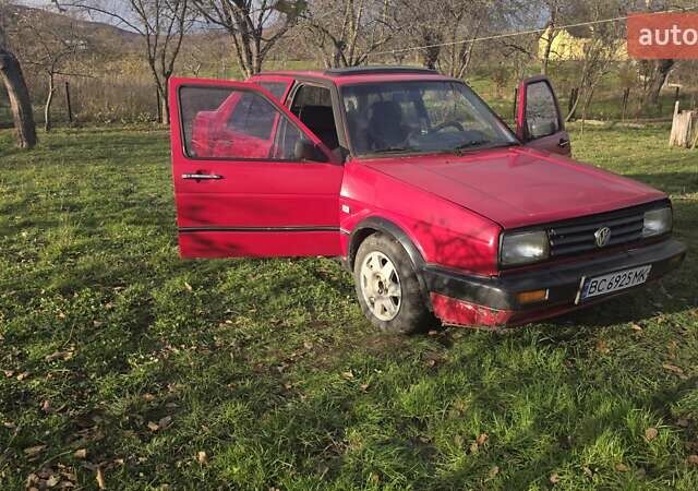 Фольксваген Джетта 1991 в Стрые на Automoto.ua Красный Фольксваген Джетта, объемом двигателя 1.76 л и пробегом 260 тыс. км за 1650 $, фото 5 на Automoto.ua