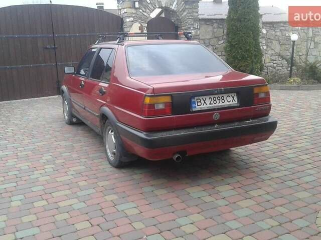 Червоний Фольксваген Джетта, об'ємом двигуна 1.6 л та пробігом 323 тис. км за 1950 $, фото 2 на Automoto.ua