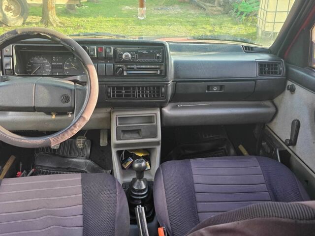 Фольксваген Джетта 1991 в Стрые на Automoto.ua Красный Фольксваген Джетта, объемом двигателя 1.8 л и пробегом 260 тыс. км за 1650 $, фото 9 на Automoto.ua