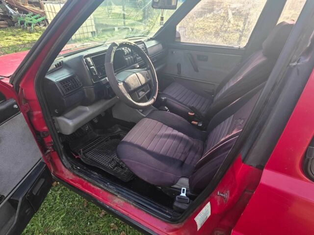 Фольксваген Джетта 1991 в Стрые на Automoto.ua Красный Фольксваген Джетта, объемом двигателя 1.8 л и пробегом 260 тыс. км за 1650 $, фото 12 на Automoto.ua