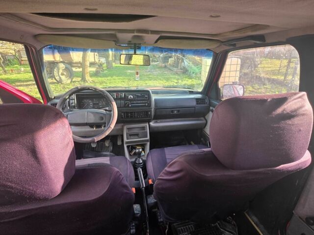 Фольксваген Джетта 1991 в Стрые на Automoto.ua Красный Фольксваген Джетта, объемом двигателя 1.8 л и пробегом 260 тыс. км за 1650 $, фото 10 на Automoto.ua