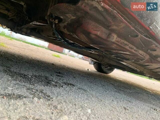 Червоний Фольксваген Джетта, об'ємом двигуна 1.8 л та пробігом 426 тис. км за 1350 $, фото 4 на Automoto.ua