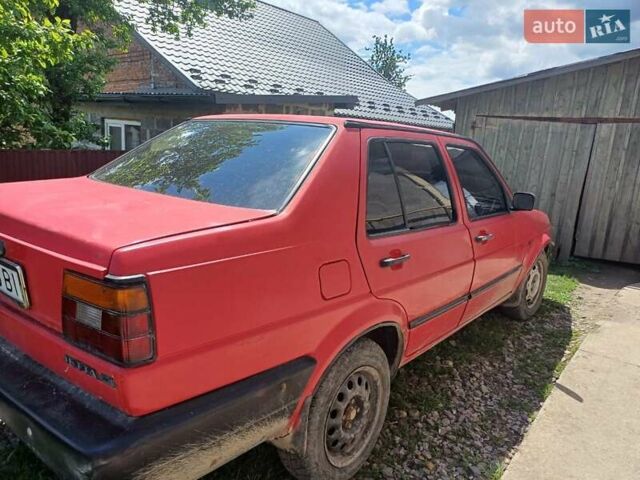 Красный Фольксваген Джетта, объемом двигателя 1.8 л и пробегом 297 тыс. км за 950 $, фото 3 на Automoto.ua