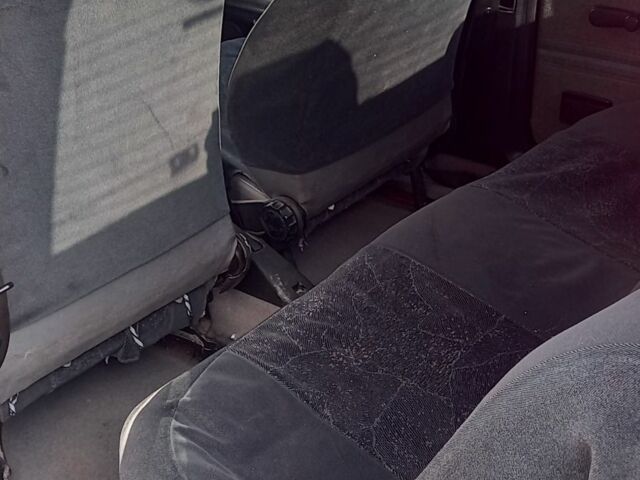 Фольксваген Джетта 1991 в Ивано-Франковске на Automoto.ua Красный Фольксваген Джетта, объемом двигателя 1.8 л и пробегом 285 тыс. км за 2000 $, фото 5 на Automoto.ua