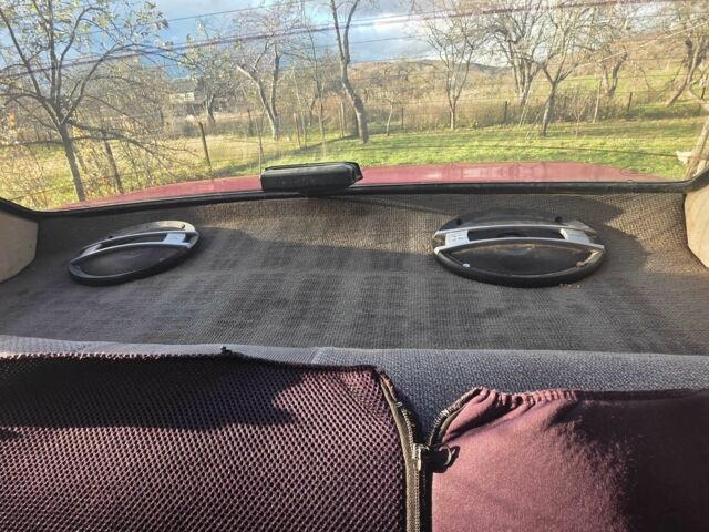 Фольксваген Джетта 1991 в Стрые на Automoto.ua Красный Фольксваген Джетта, объемом двигателя 1.8 л и пробегом 260 тыс. км за 1650 $, фото 15 на Automoto.ua