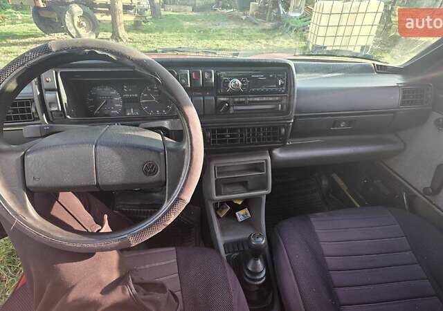 Фольксваген Джетта 1991 в Стрые на Automoto.ua Красный Фольксваген Джетта, объемом двигателя 1.76 л и пробегом 260 тыс. км за 1650 $, фото 15 на Automoto.ua