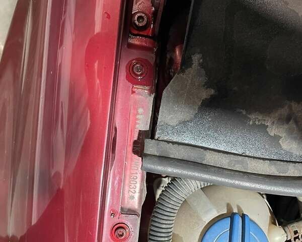 Красный Фольксваген Джетта, объемом двигателя 1.6 л и пробегом 369 тыс. км за 4000 $, фото 11 на Automoto.ua