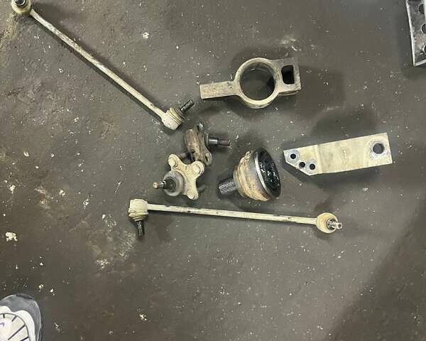 Красный Фольксваген Джетта, объемом двигателя 1.6 л и пробегом 369 тыс. км за 4000 $, фото 10 на Automoto.ua