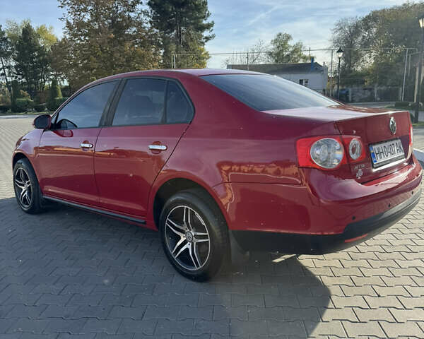 Красный Фольксваген Джетта, объемом двигателя 1.6 л и пробегом 125 тыс. км за 6000 $, фото 9 на Automoto.ua