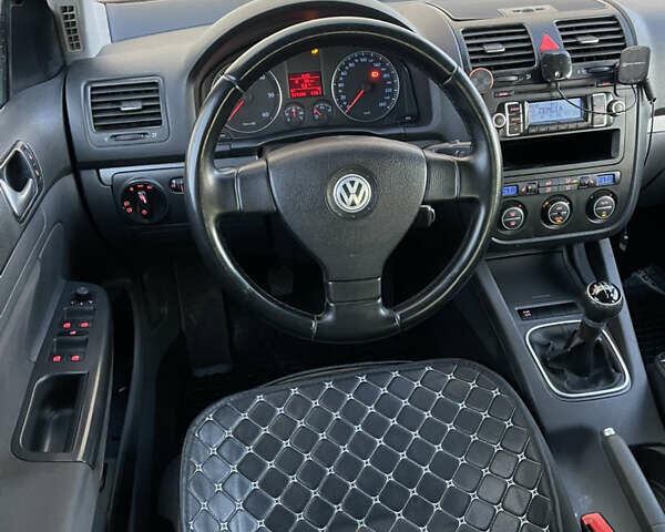 Красный Фольксваген Джетта, объемом двигателя 1.9 л и пробегом 270 тыс. км за 4250 $, фото 41 на Automoto.ua