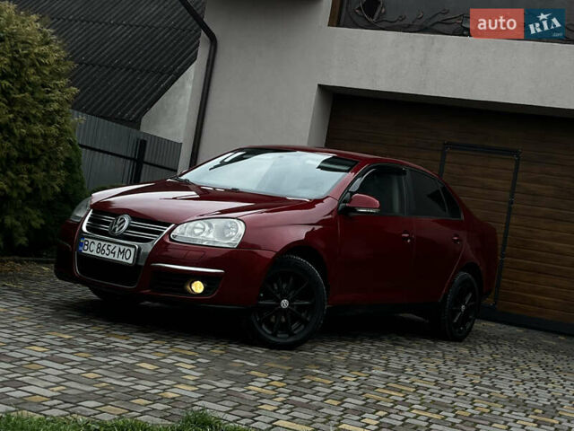 Красный Фольксваген Джетта, объемом двигателя 1.9 л и пробегом 275 тыс. км за 4450 $, фото 4 на Automoto.ua
