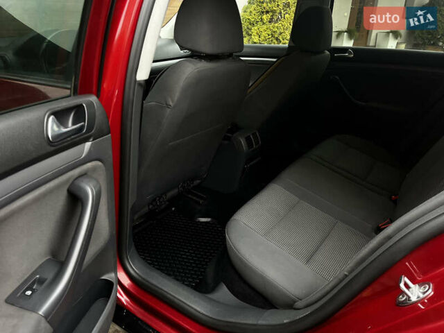 Красный Фольксваген Джетта, объемом двигателя 1.9 л и пробегом 275 тыс. км за 4450 $, фото 30 на Automoto.ua