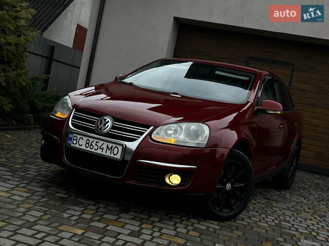 Красный Фольксваген Джетта, объемом двигателя 1.9 л и пробегом 275 тыс. км за 4450 $, фото 1 на Automoto.ua