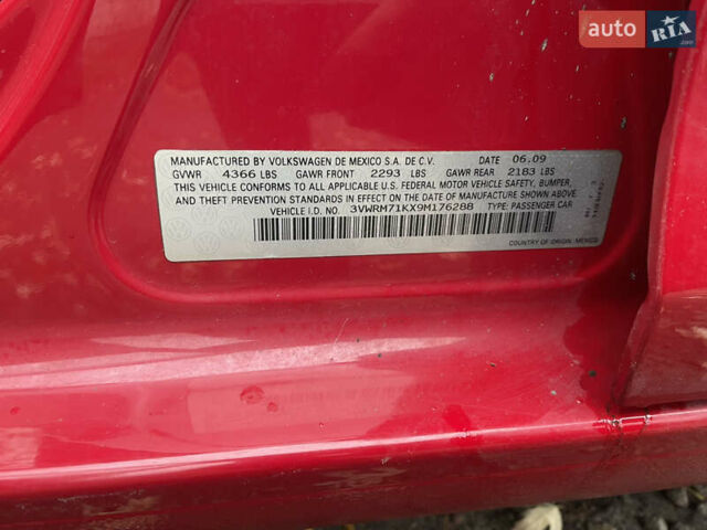 Красный Фольксваген Джетта, объемом двигателя 2.48 л и пробегом 185 тыс. км за 6800 $, фото 7 на Automoto.ua