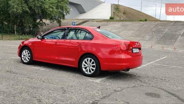 Червоний Фольксваген Джетта, об'ємом двигуна 2.48 л та пробігом 196 тис. км за 7100 $, фото 7 на Automoto.ua